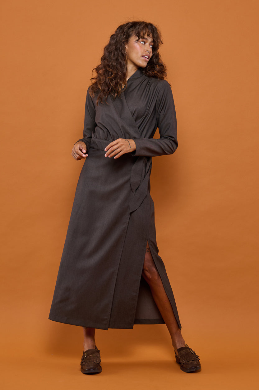 Froks Carmen Kjole / Moss brown wool