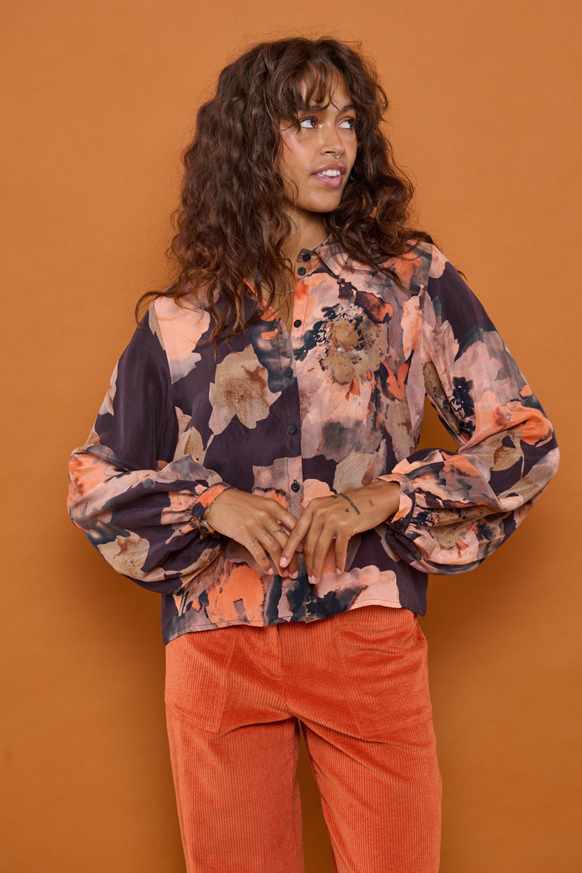 Froks Eline Skjorte / Splash of earth tones & Flowers