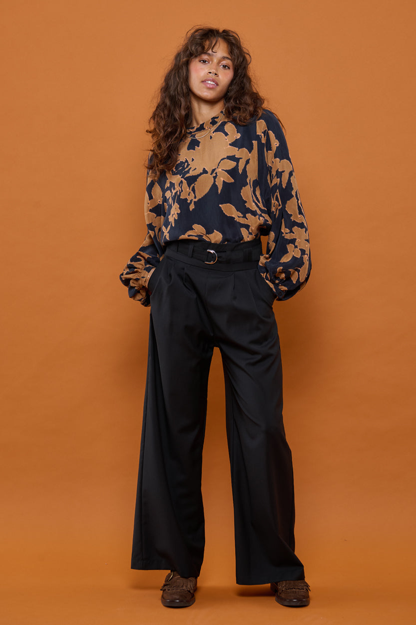 Froks Molly Skjorte / Golden brown flower silhouettes