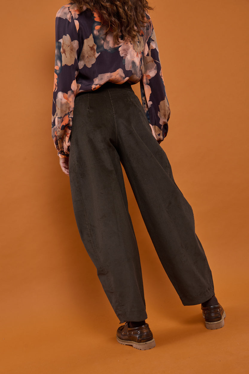 Froks Barrel Bukser / Dark chocolate corduroy