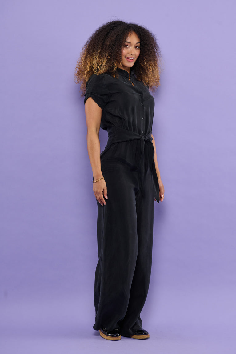 Froks Carla Long Body Dragt / Black