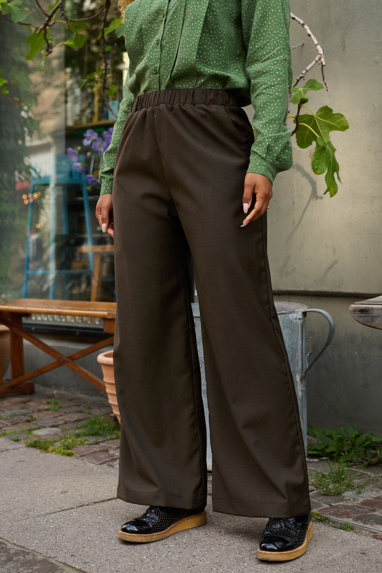 Froks Emilia Bukser / Teak brown wool