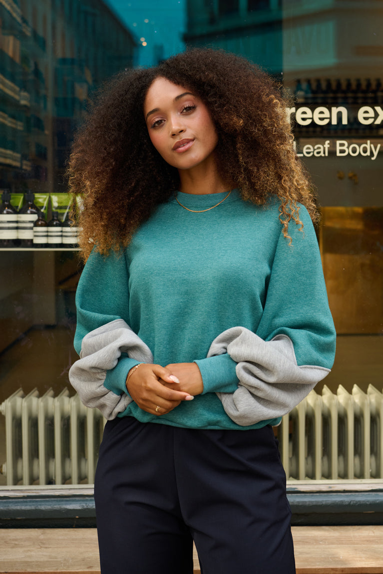 Froks Isabel Sweatshirt / Lagoon green & Glacier grey