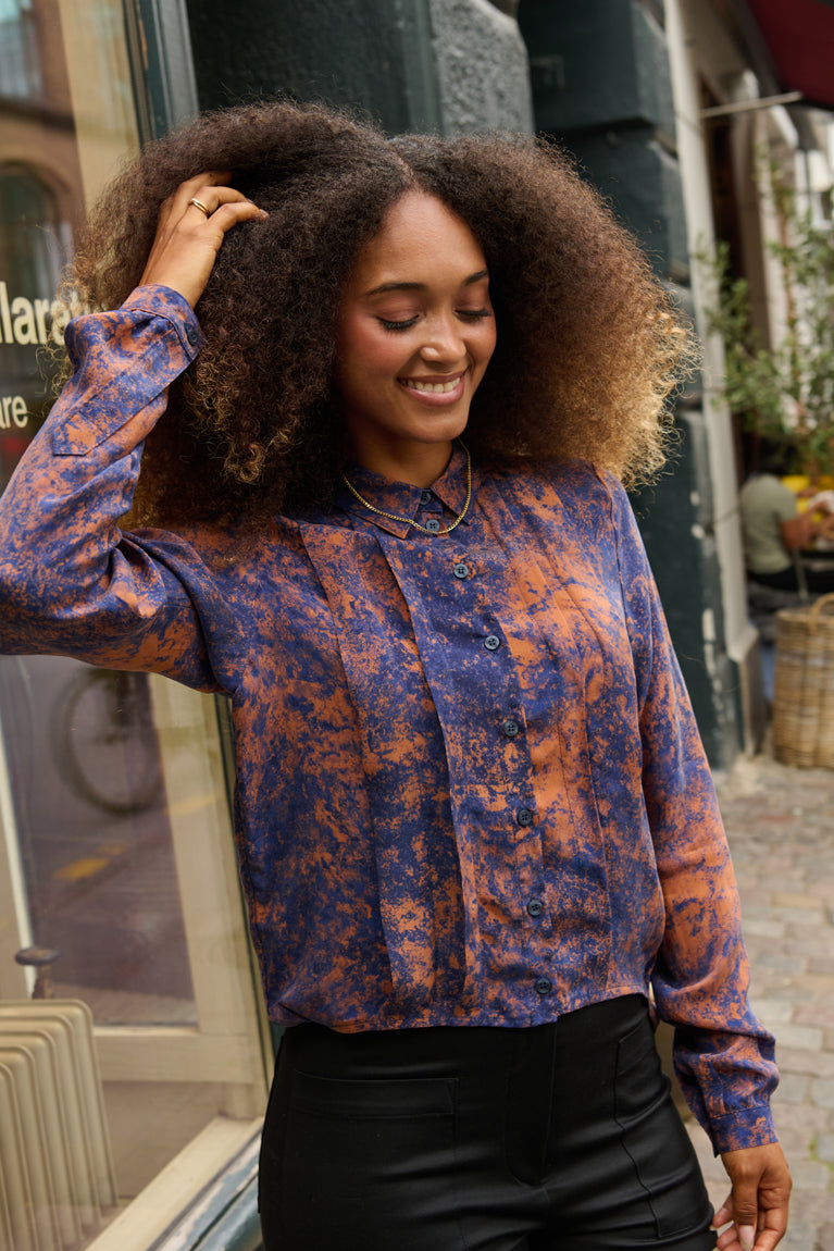 Froks Pen Skjorte / Splash of golden brown & Blue