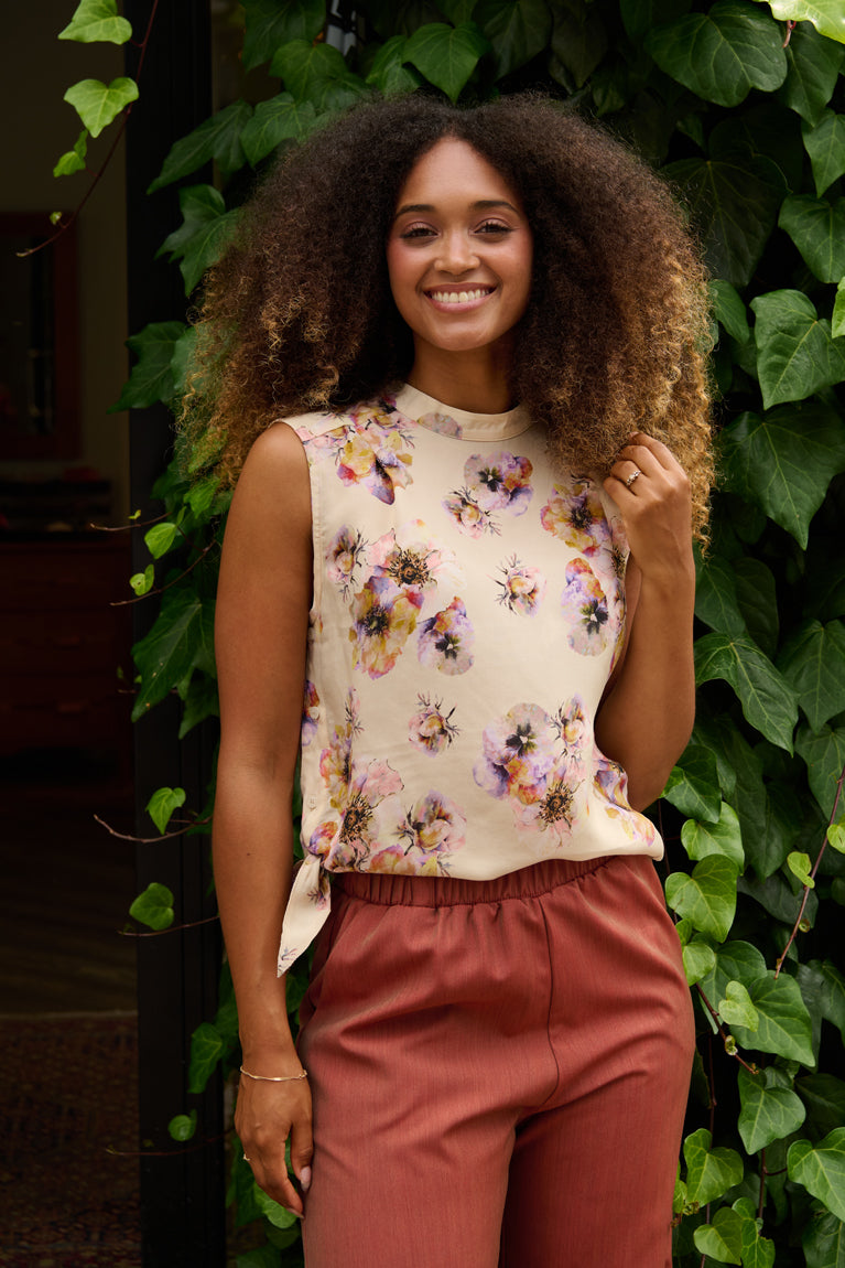 Froks Hope Sommer Skjorte / Ivory & wavy flowers