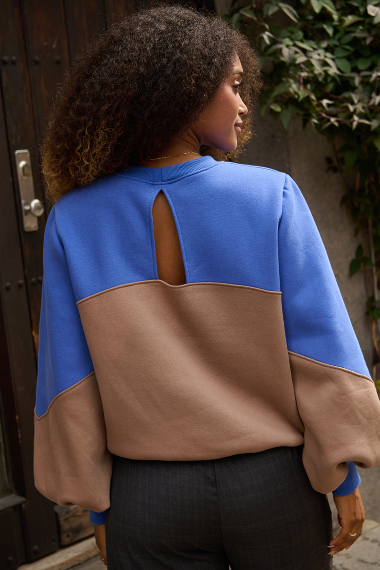 Froks Isabel Sweatshirt / Cornflower blue & Sesame