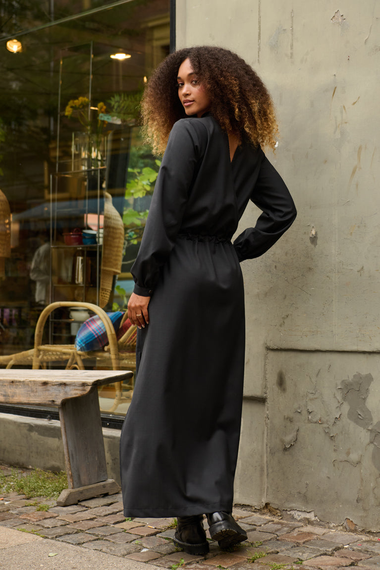 Froks Hope Sleeve Kjole / Black textured wool