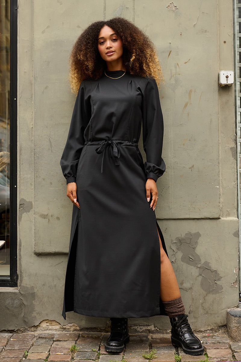 Froks Hope Sleeve Kjole / Black textured wool