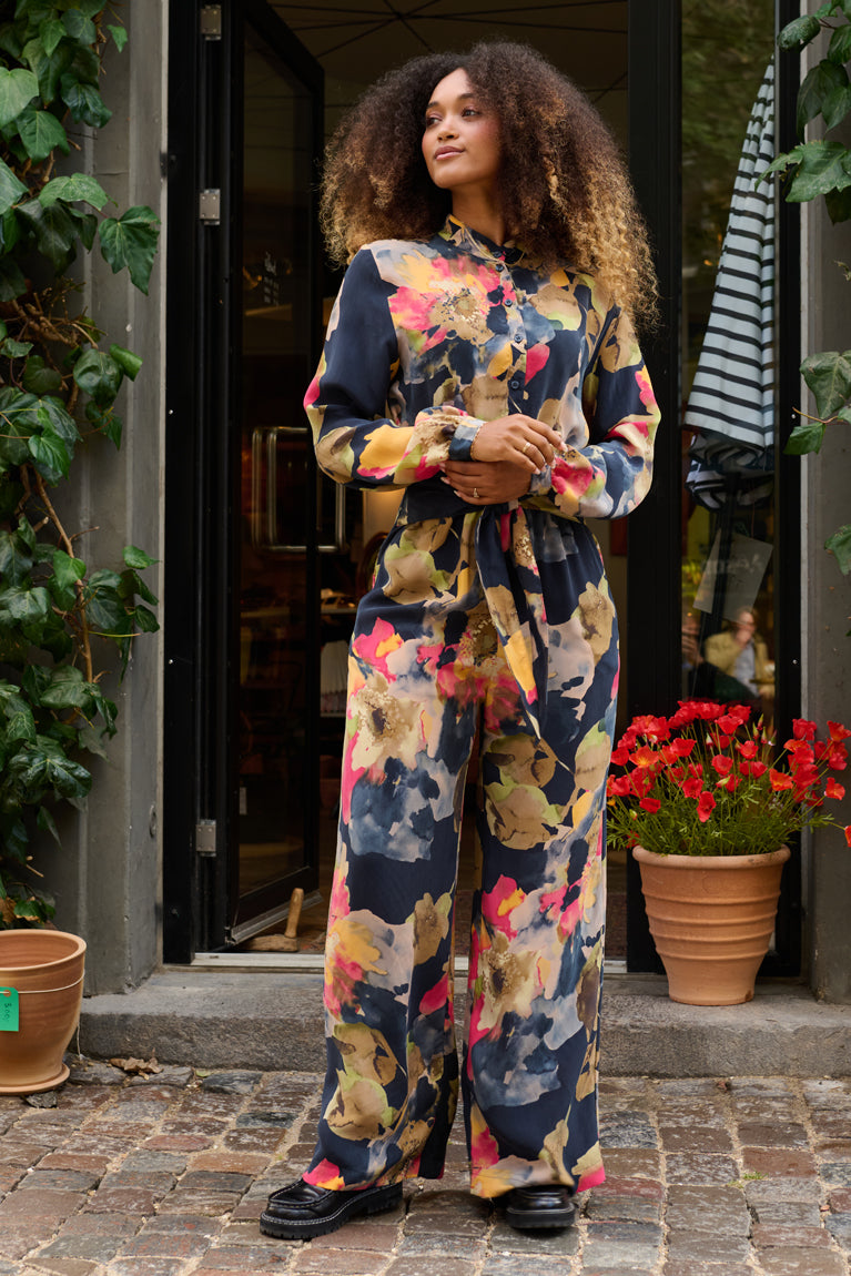 Froks Carla Sleeve Buksedragt / Splash of night flowers