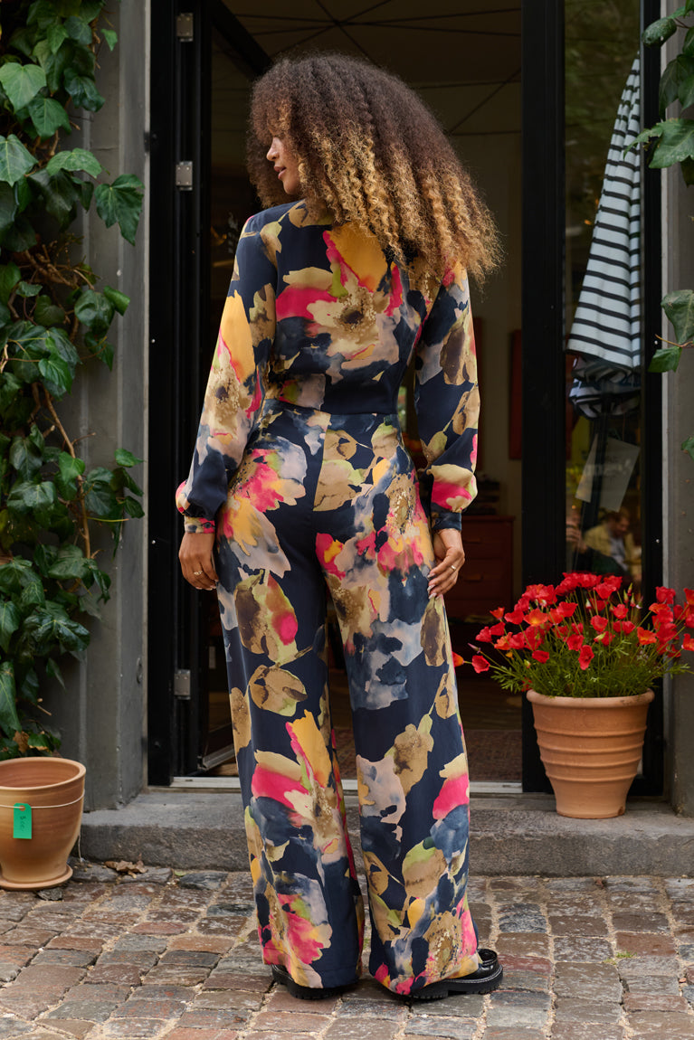 Froks Carla Sleeve Buksedragt / Splash of night flowers