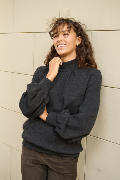 Froks Fleur Bluse / Ebony Merino wool