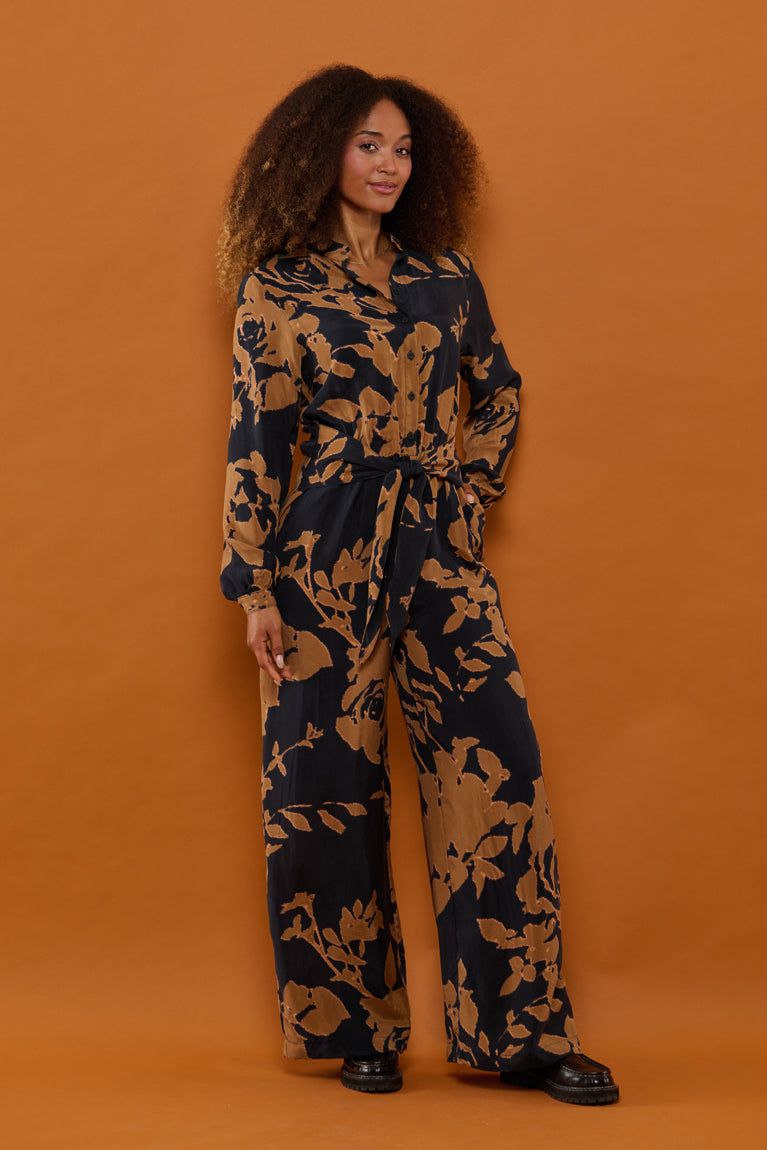 Froks Carla Sleeve Buksedragt / Golden brown flower silhouettes
