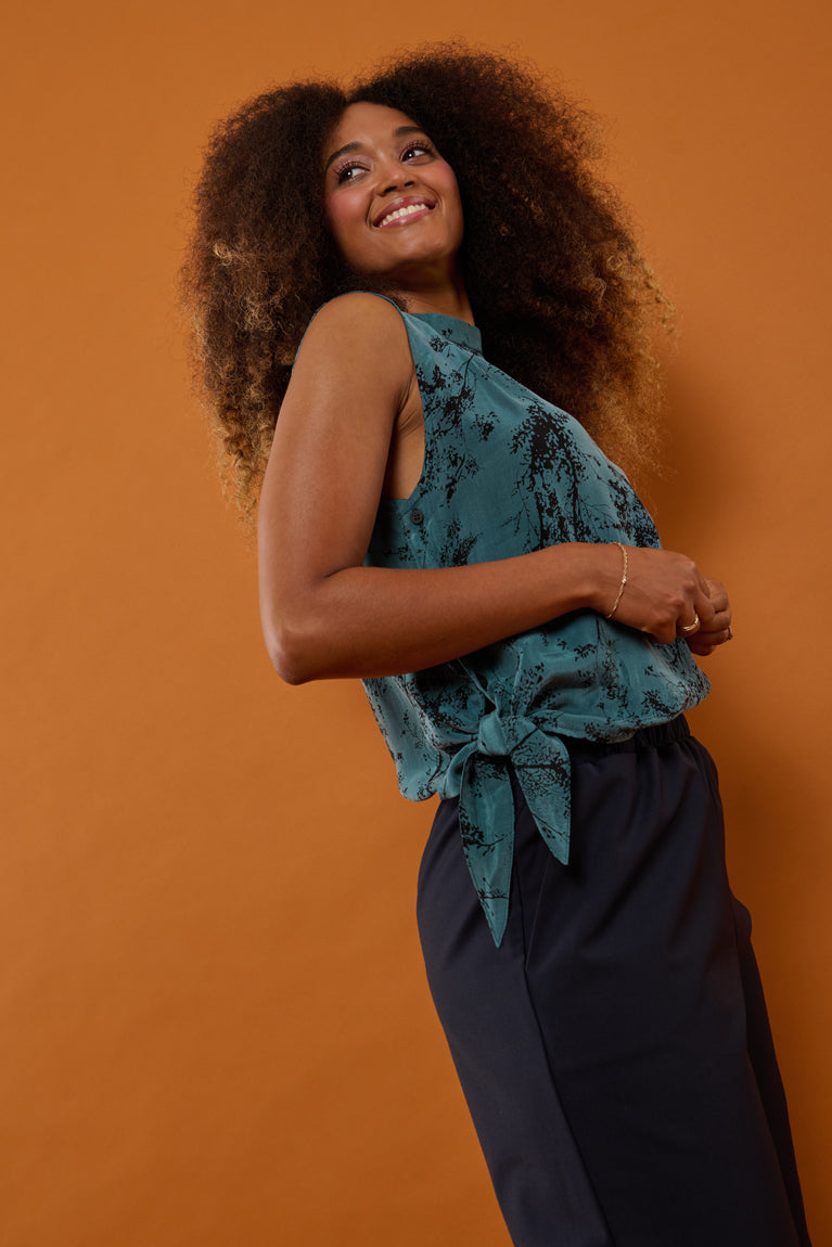 Froks Hope Sleeveless Skjorte / Petrol green & Branches