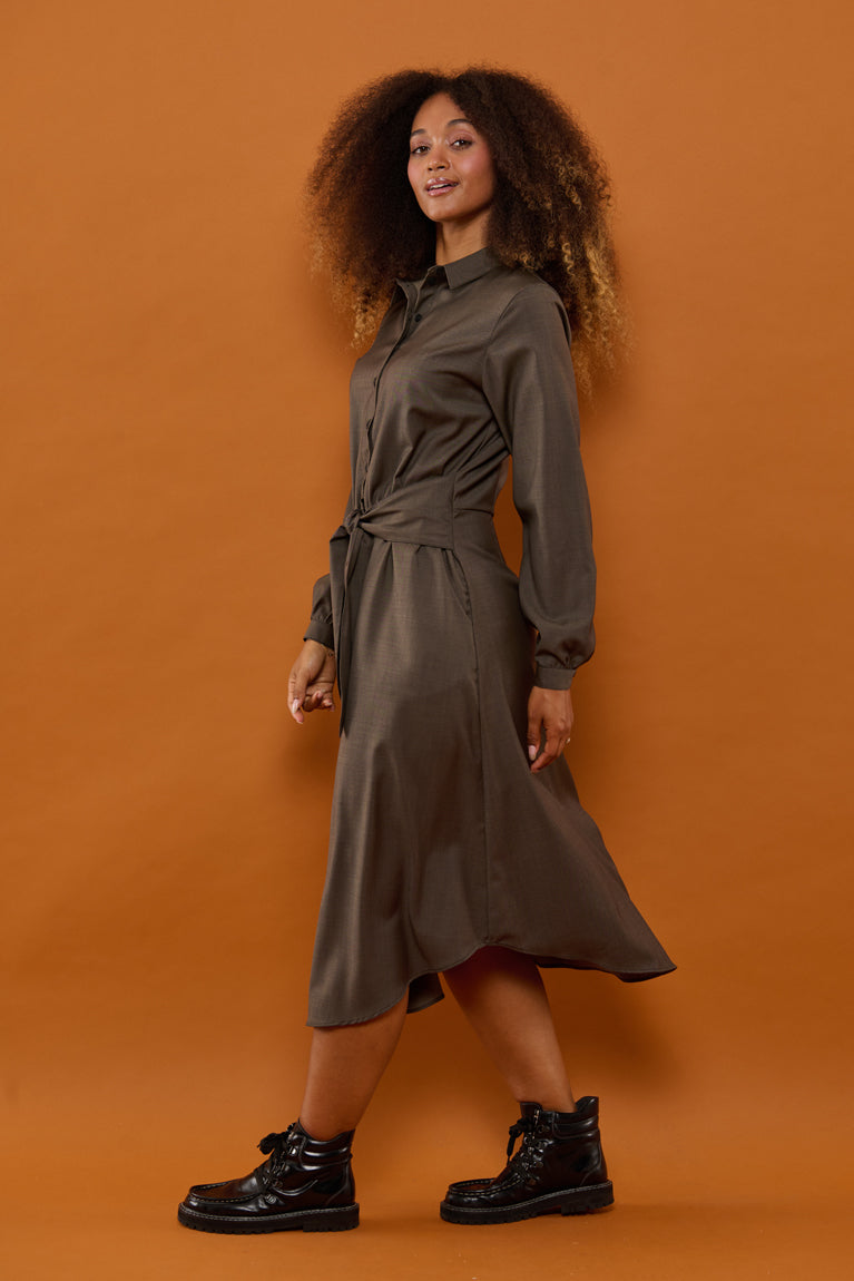 Froks Carla Sleeve Kjole / Bark brown wool