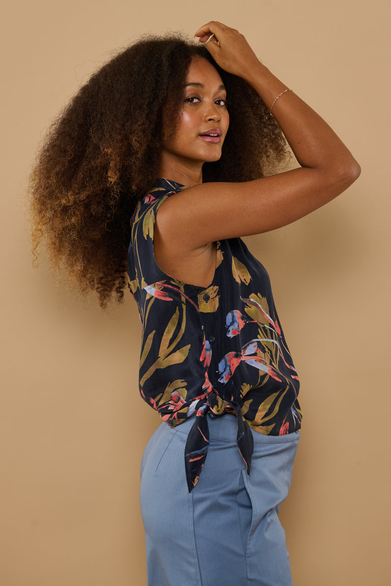 Froks Hope Sleeveless Skjorte / Botanical night garden