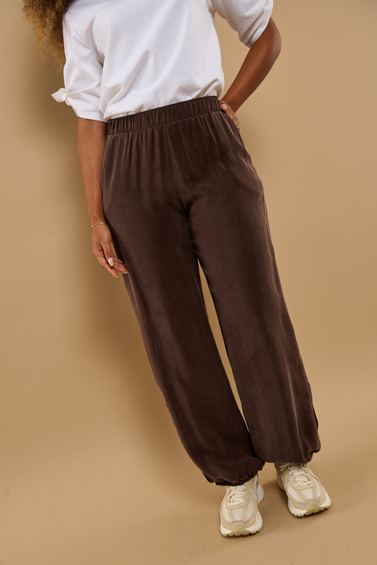 Froks Hope Bukser / Coffee brown