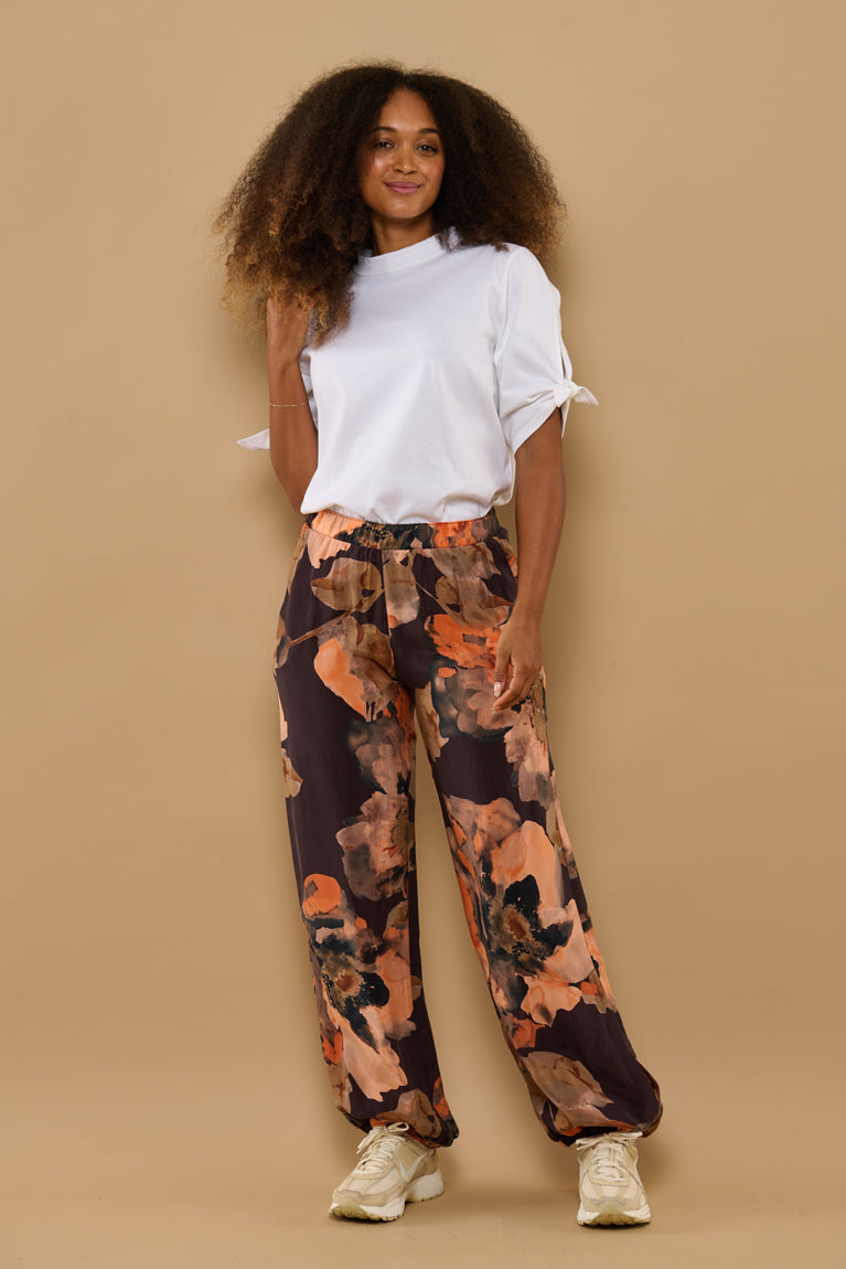 Froks Hope Bukser / Splash of earth tones & Flowers