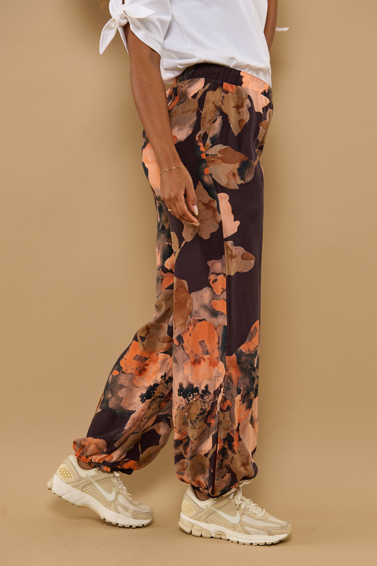 Froks Hope Bukser / Splash of earth tones & Flowers