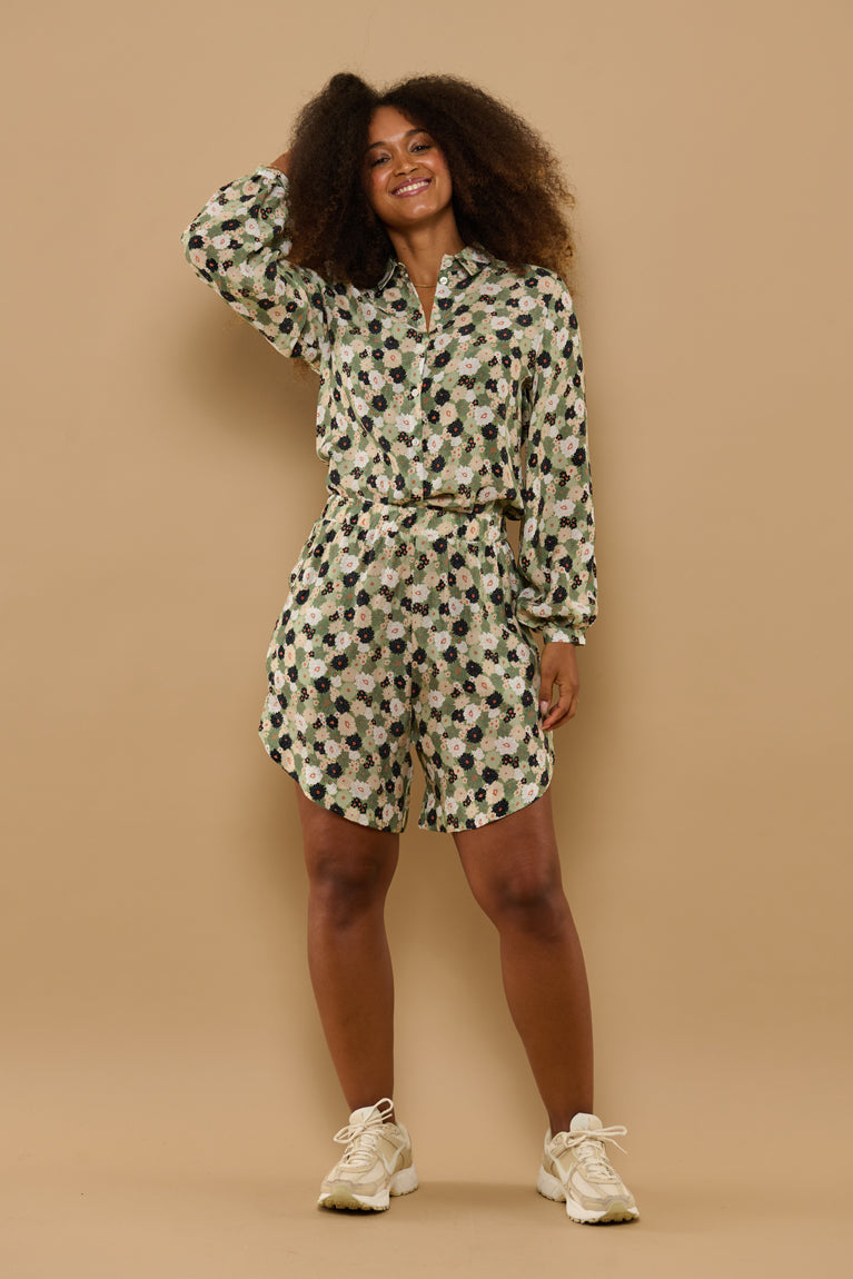 Froks Molly Shorts / Blooming petite flowers