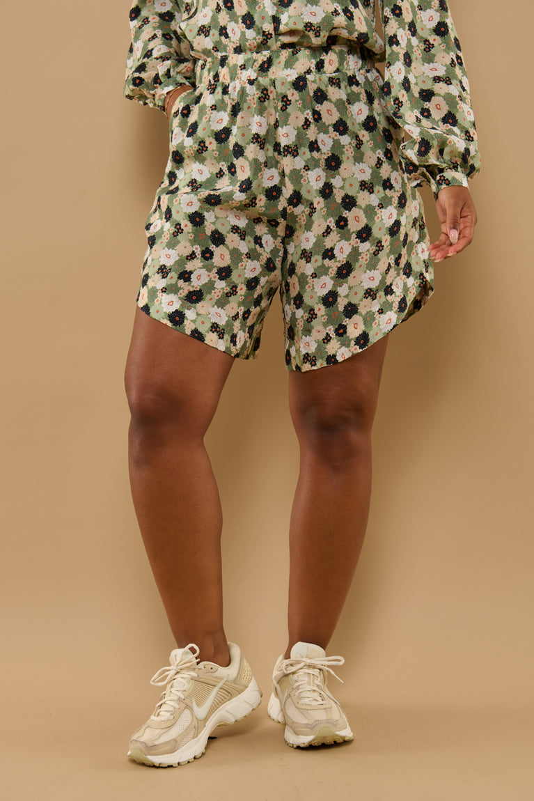 Froks Molly Shorts / Blooming petite flowers