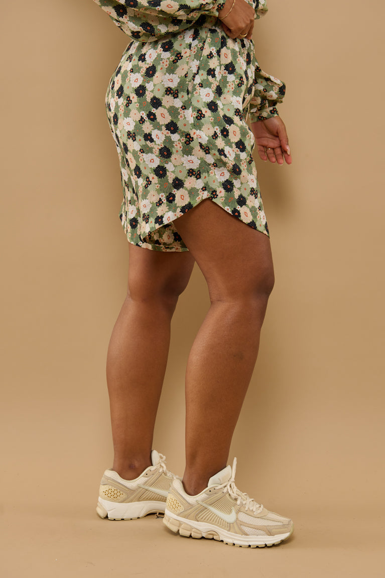 Froks Molly Shorts / Blooming petite flowers