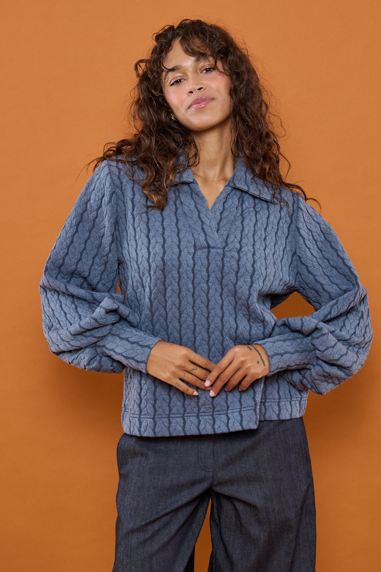 Froks Maya Sweatshirt / Misty blue braided