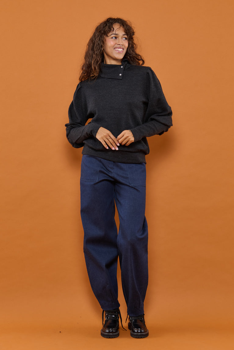 Froks Jenny Bluse / Ebony Merino wool