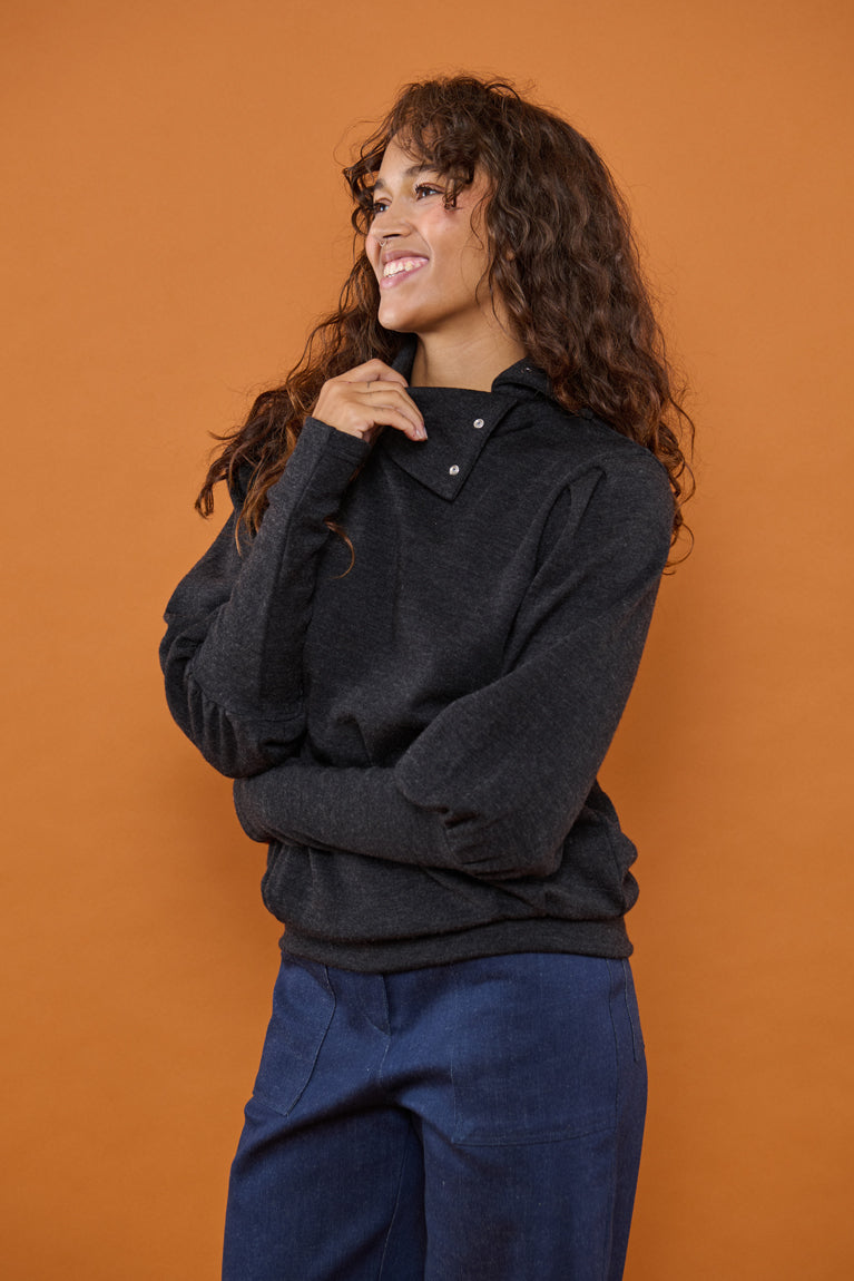 Froks Jenny Bluse / Ebony Merino wool