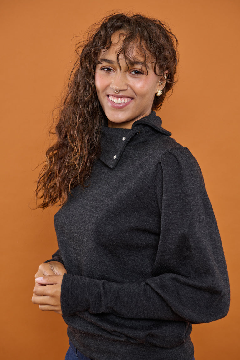Froks Jenny Bluse / Ebony Merino wool