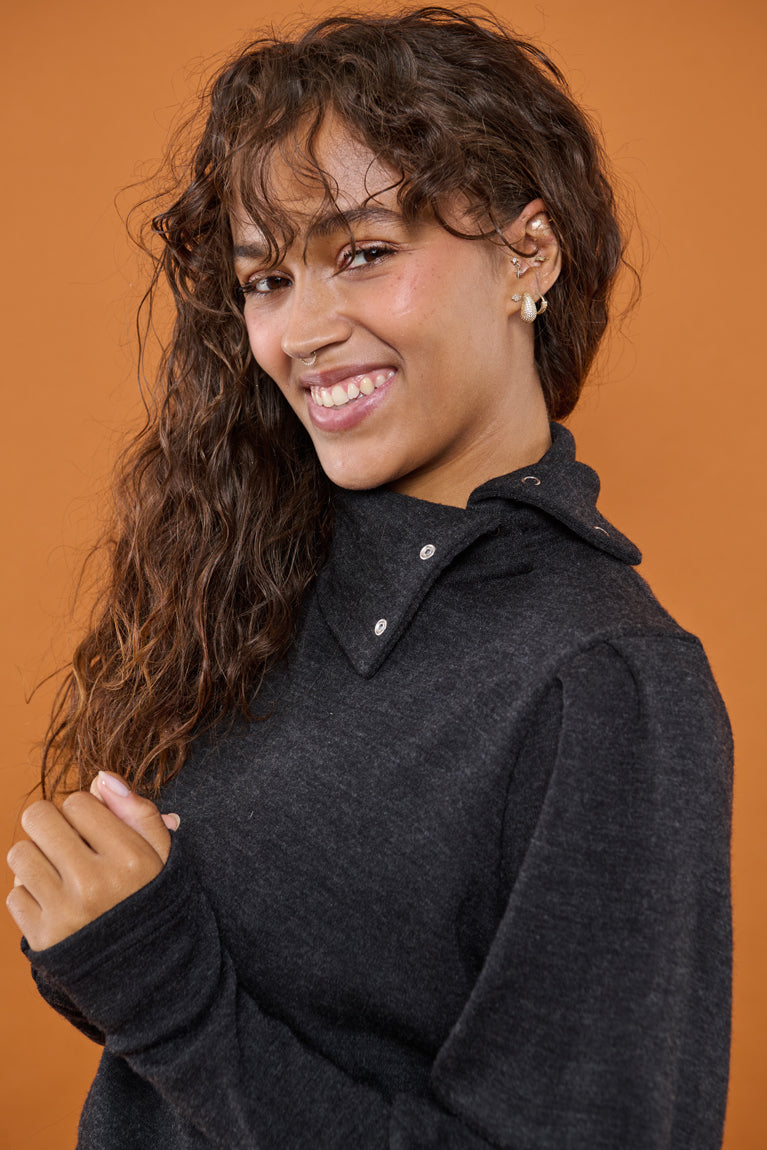 Froks Jenny Bluse / Ebony Merino wool