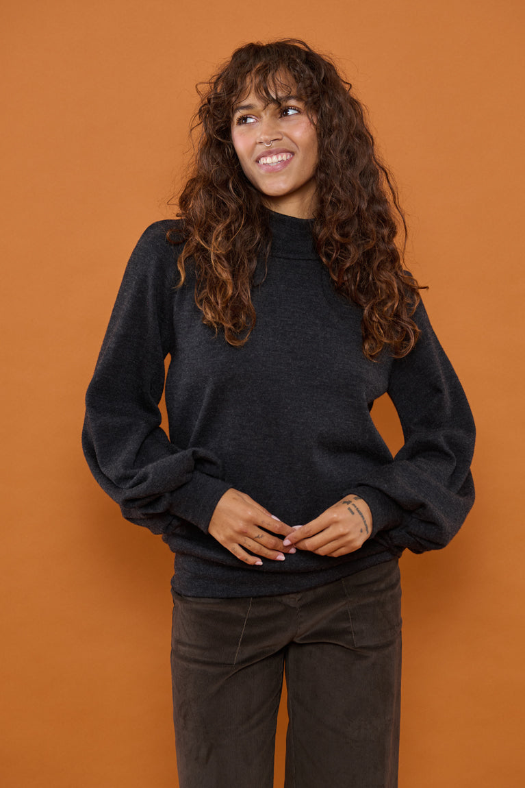 Froks Fleur Bluse / Ebony Merino wool