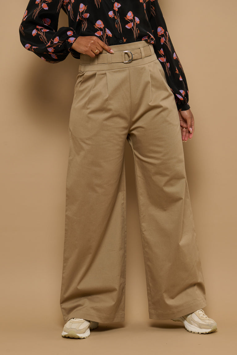 Froks Julie Bukser / Macadamia